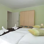 Appartement Residenz Margarete - Apt. 2.3 *